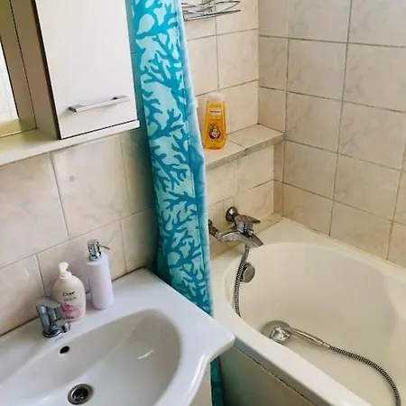 Apartment Joy City Lucaciu 16 *