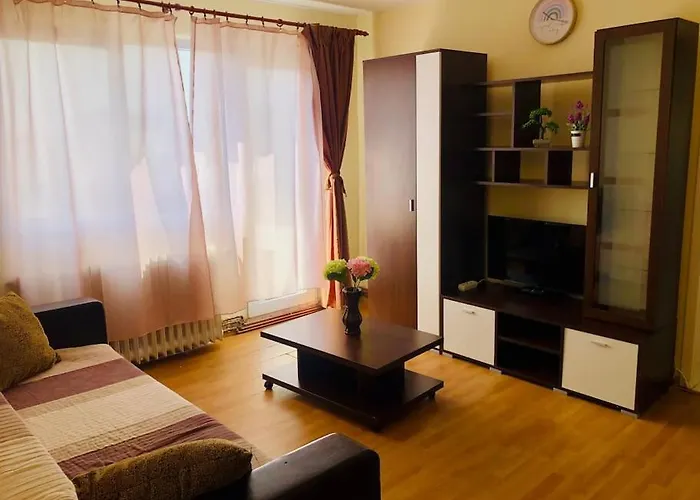 Joy City Lucaciu 16 تيميشورا